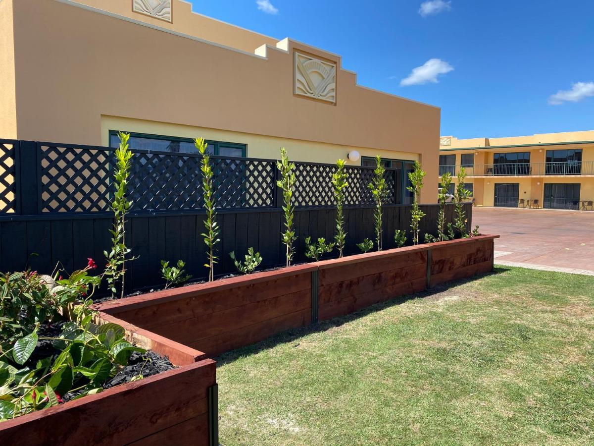 Deco City Motor Lodge Napier Exterior photo