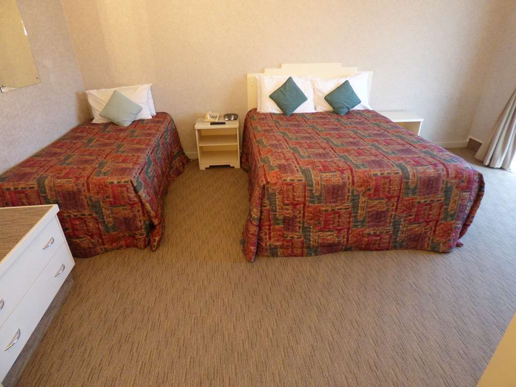 Deco City Motor Lodge Napier Room photo