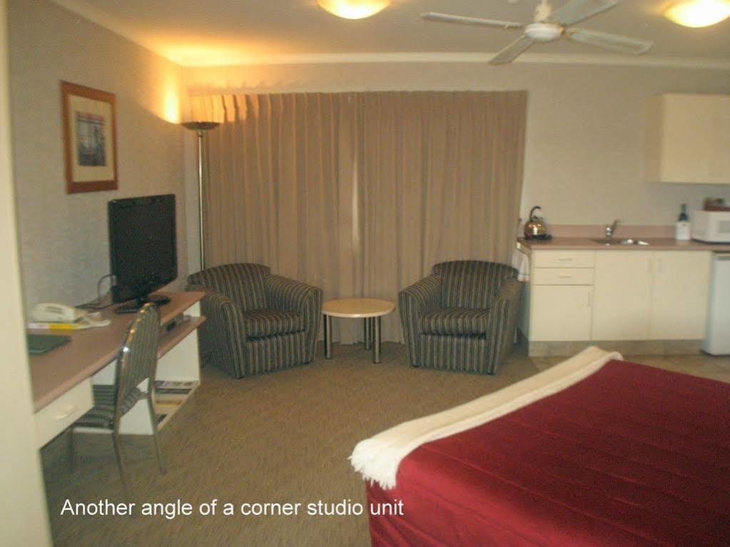 Deco City Motor Lodge Napier Exterior photo